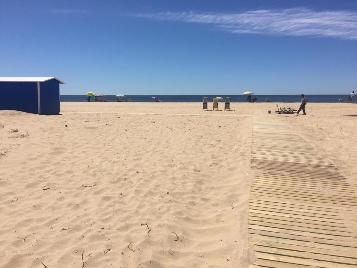 Apartamento Primera Linea De Playa Isla Cristina Urbanizacion Zarati Екстериор снимка