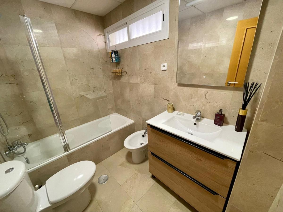 Apartamento Primera Linea De Playa Isla Cristina Urbanizacion Zarati Екстериор снимка