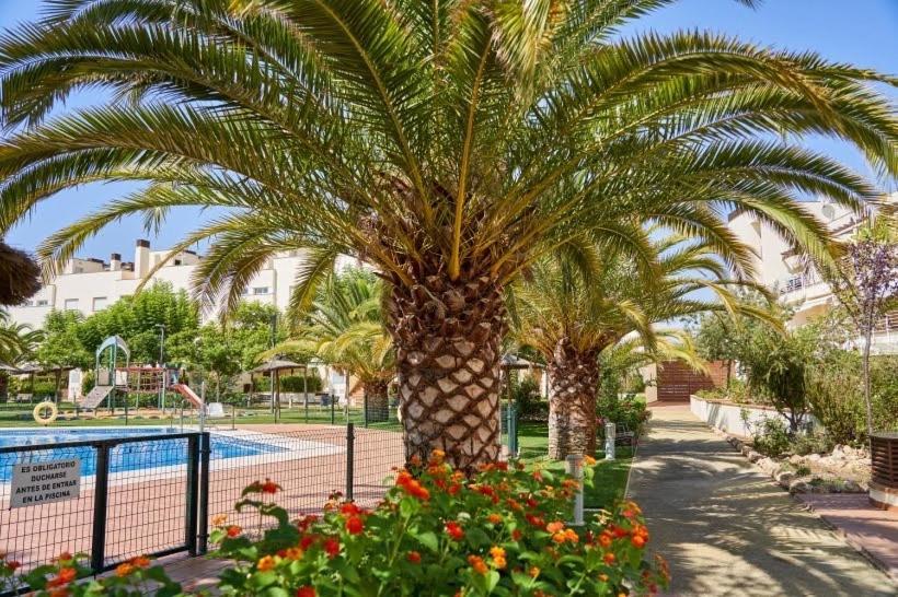 Apartamento Primera Linea De Playa Isla Cristina Urbanizacion Zarati Екстериор снимка