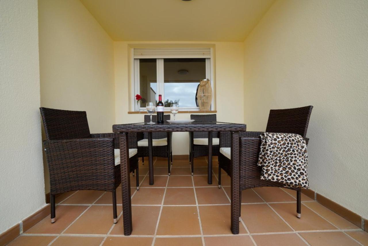 Apartamento Primera Linea De Playa Isla Cristina Urbanizacion Zarati Екстериор снимка